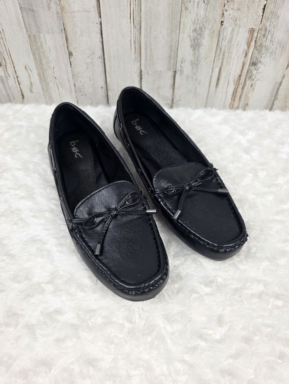 b.o.c. Carolann Black Leather Loafers Size 10